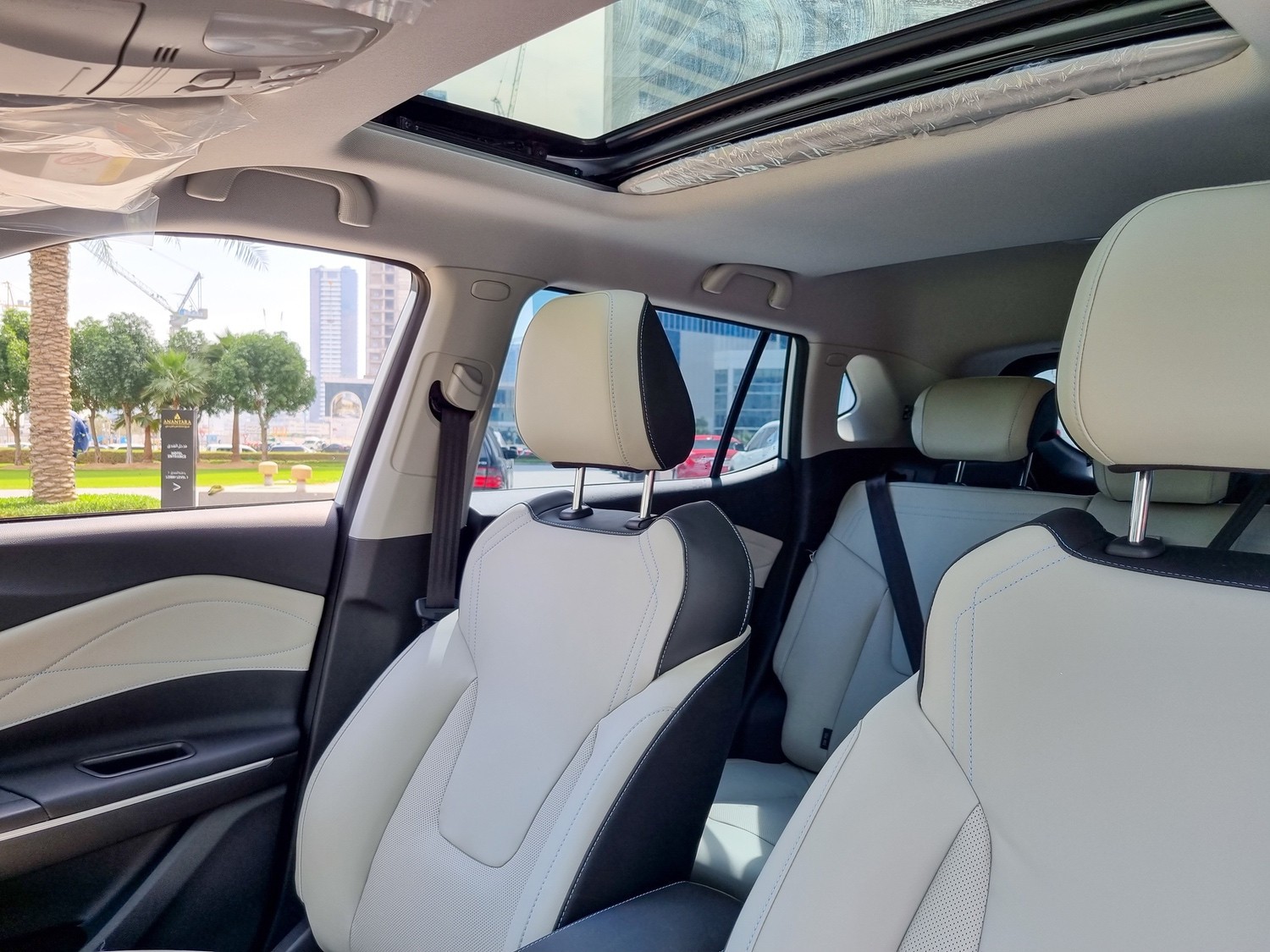 https://dev.quickdrive.ae/uploads/2023/03/20/6 jac s4.jpg